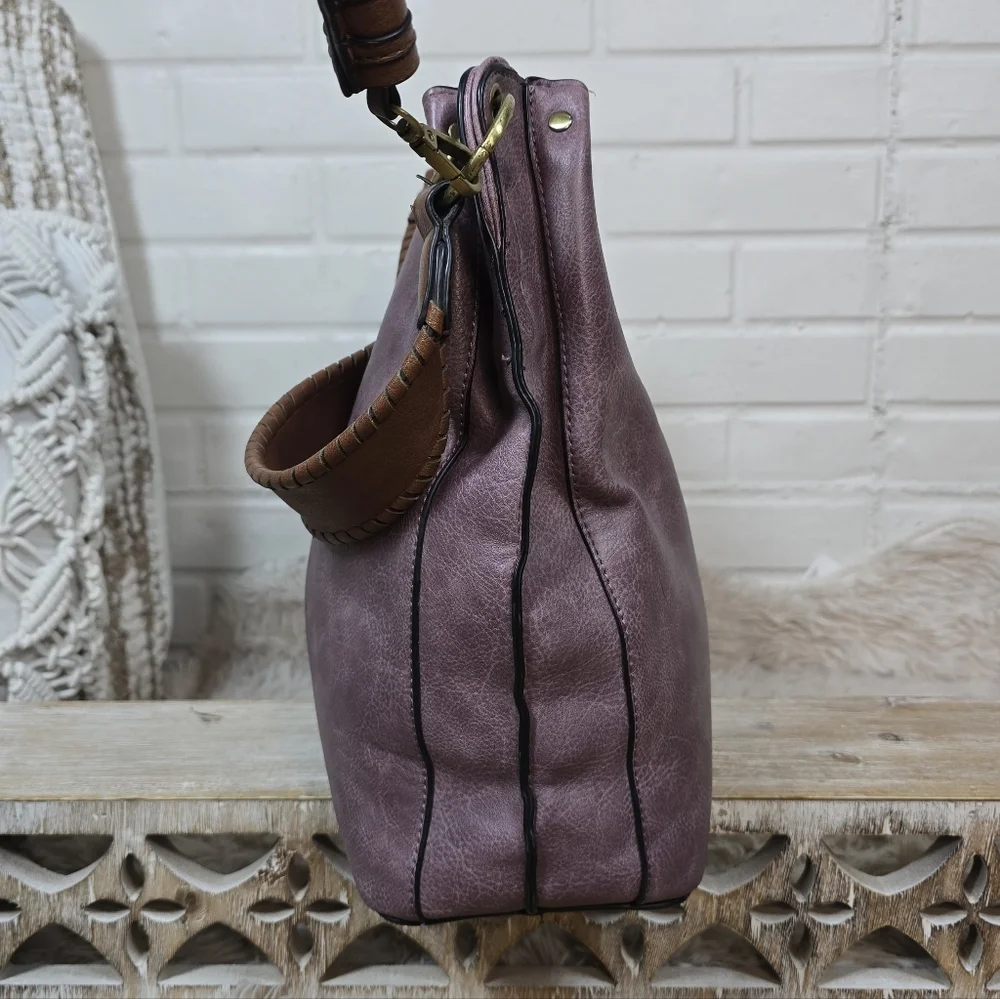 SOLD - Picture 4 of 16